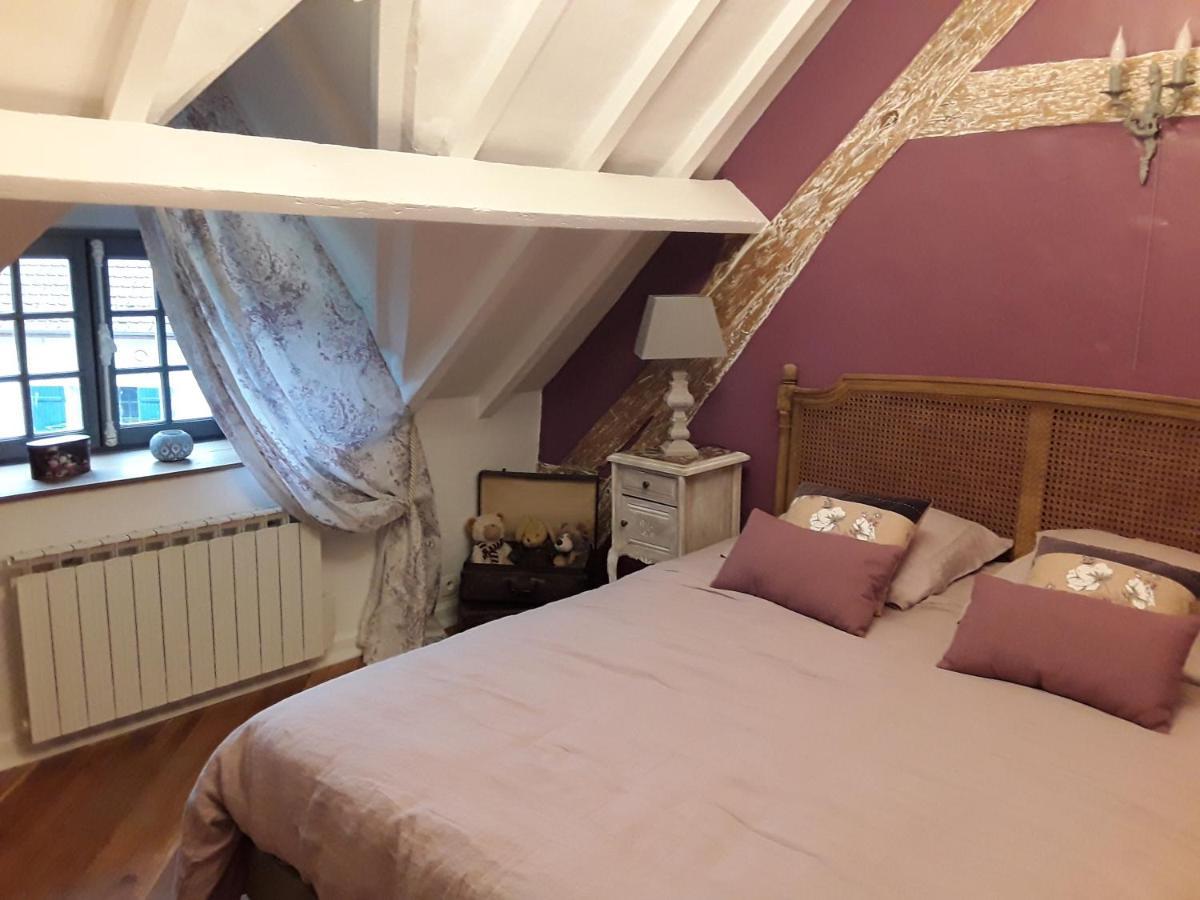 Au Moulin De Valerie Bed & Breakfast Frencq Eksteriør bilde